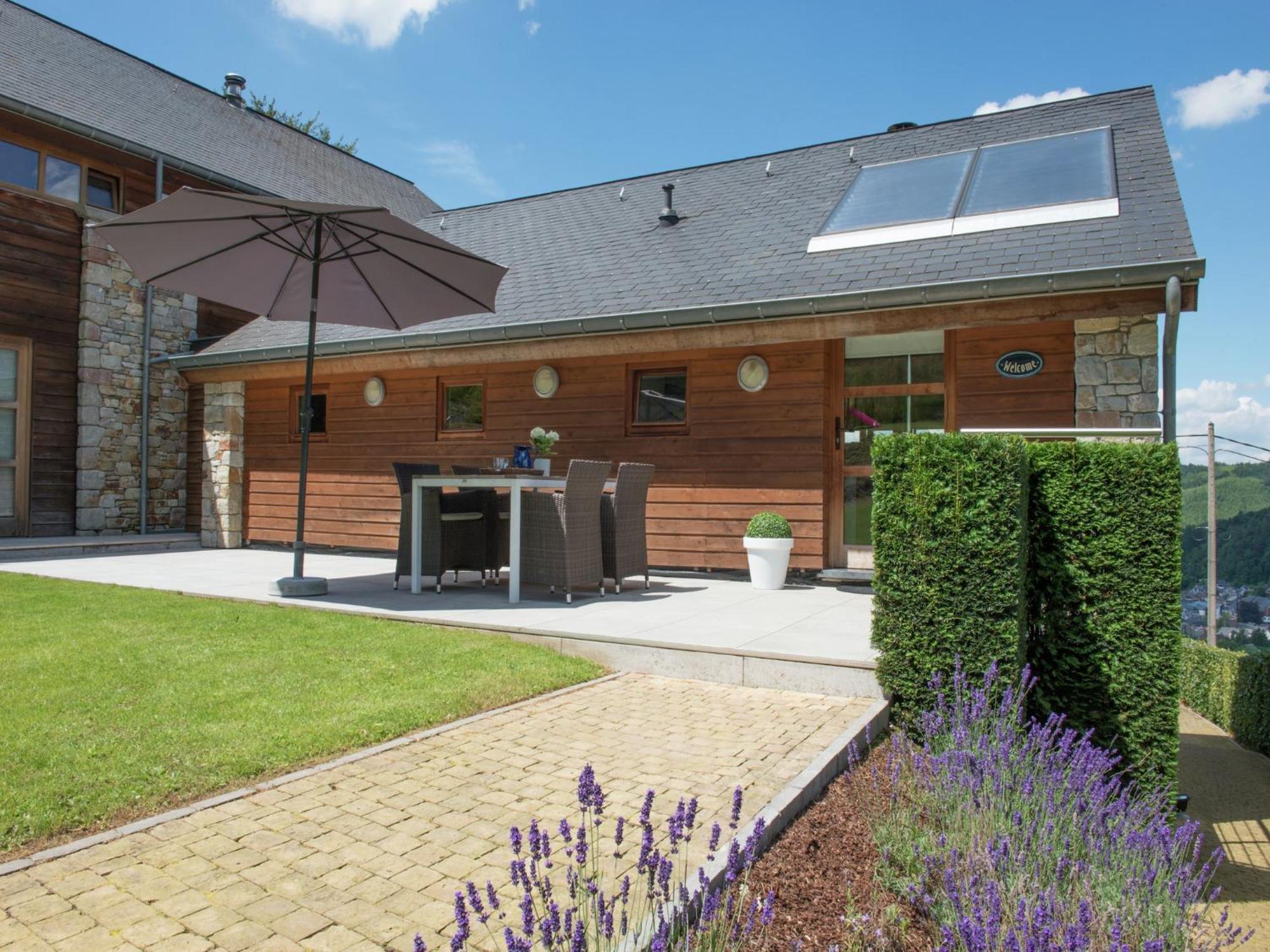 Luxury Apartment In Malmedy With Bubble Bath Exterior foto