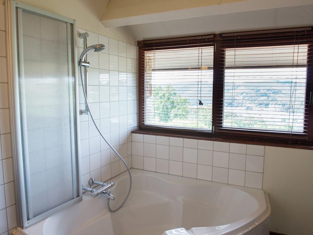 Luxury Apartment In Malmedy With Bubble Bath Exterior foto